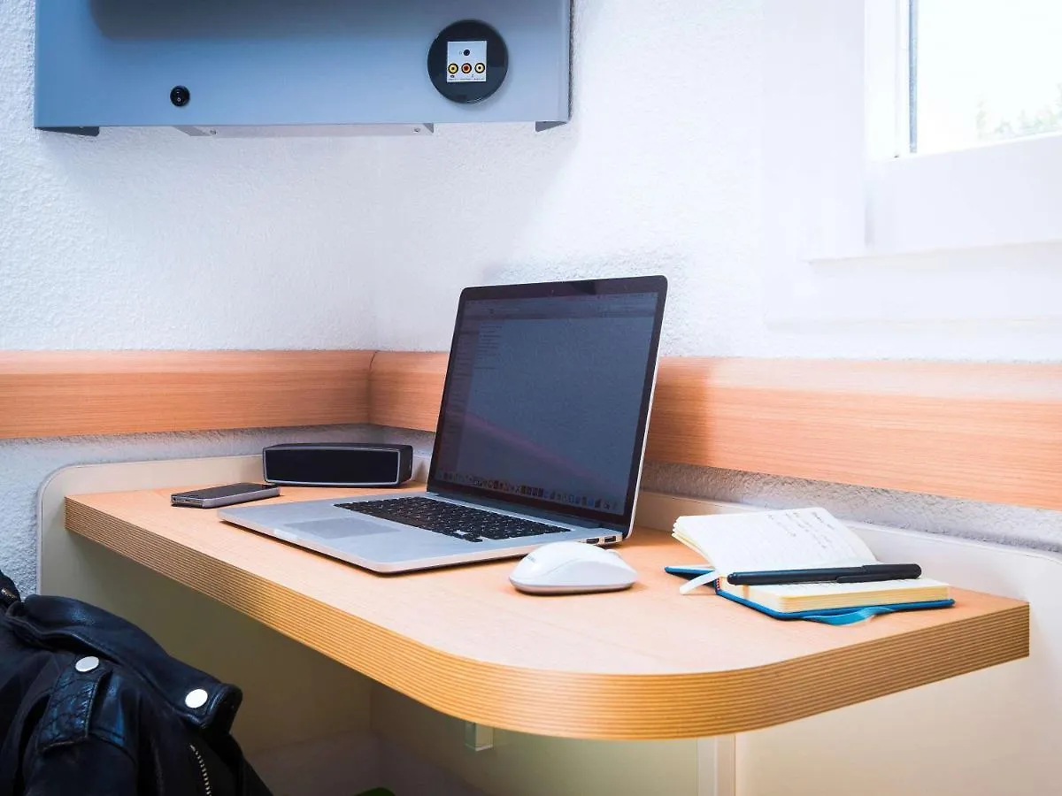 Ibis Budget Rennes Route De Saint Malo Montgermont 2*,