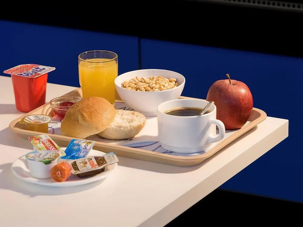 Ibis Budget Rennes Route De Saint Malo Montgermont Hotel
